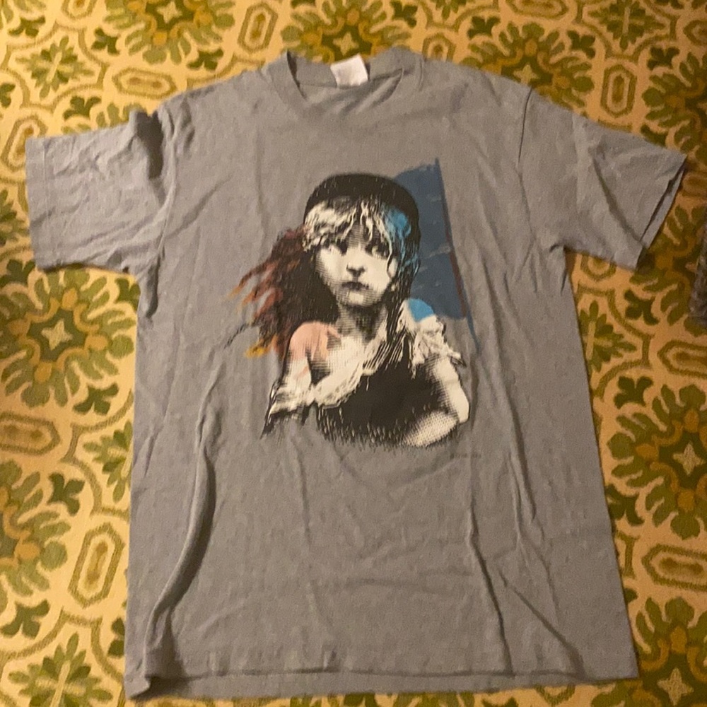 Vintage Les Miserables shirt